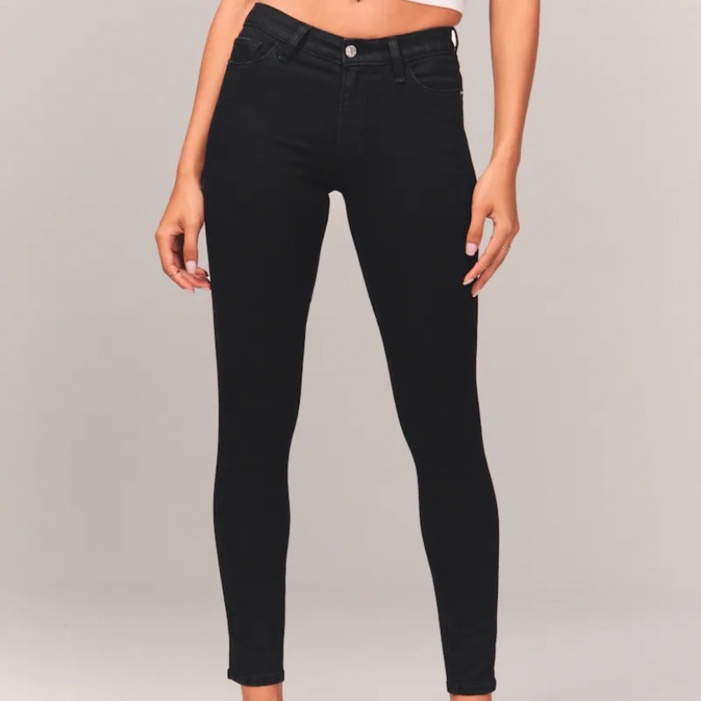 Abercrombie & Fitch Black Skinny Jeans
